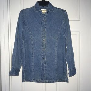 Maurices vintage 90s light blue denim/jean button down shirt
